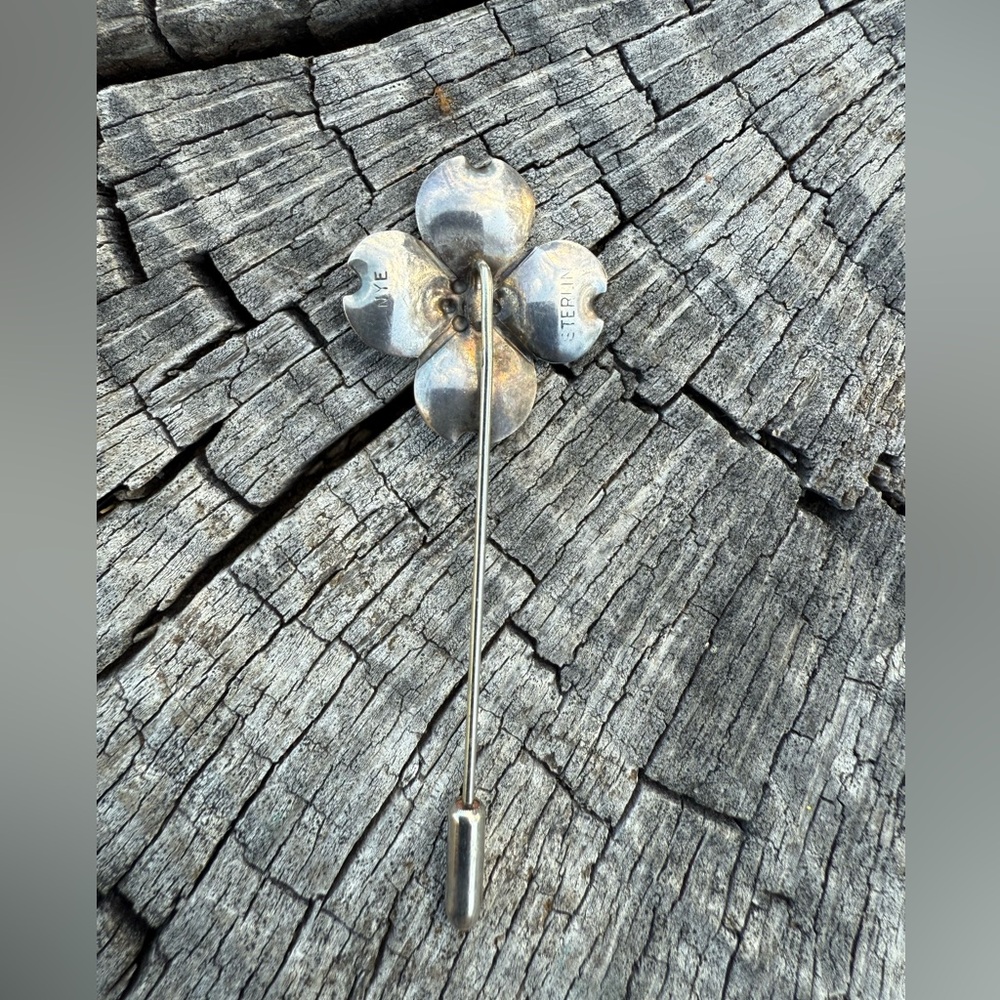 Stuart Nye Sterling Silver Dogwood Pin - Picture 2 of 4